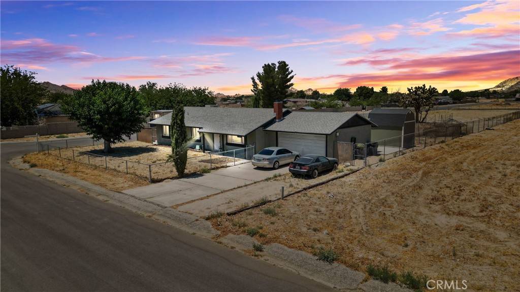 Lancaster, CA 93535,15805 Newmont AVE