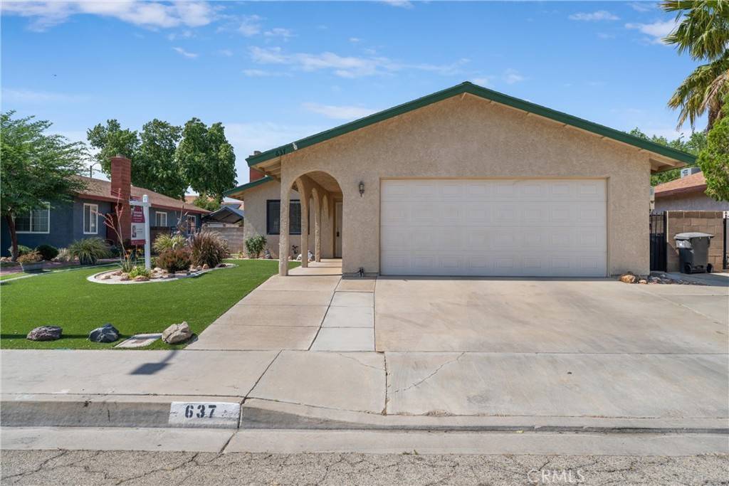 Lancaster, CA 93535,637 E Avenue J9
