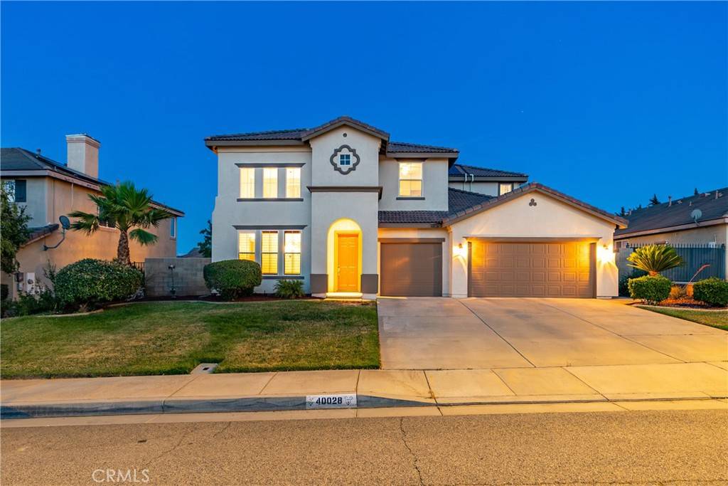 Palmdale, CA 93551,40028 Bluff CT