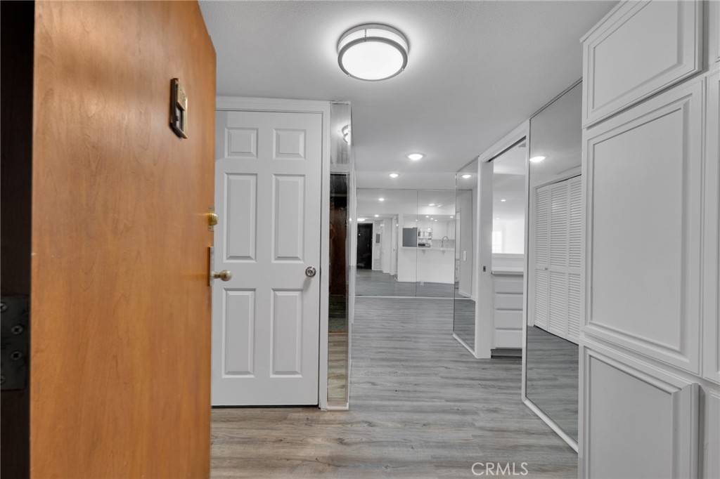 Los Angeles, CA 90025,1815 Butler AVE #108