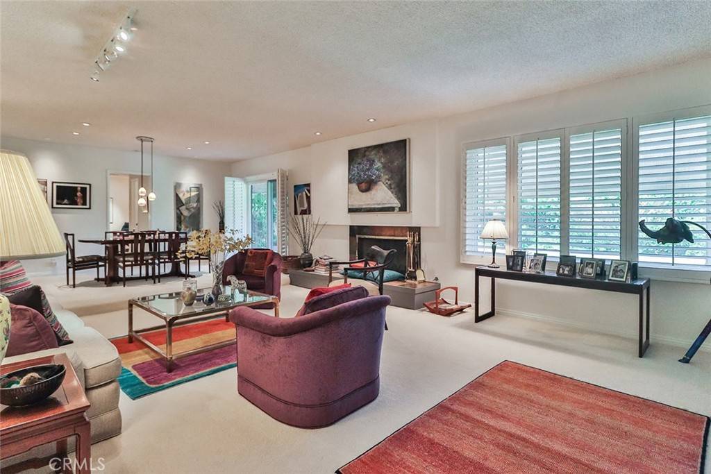 Northridge, CA 91325,9845 Encino AVE