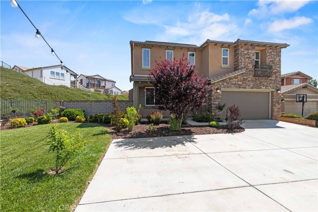 Valencia, CA 91354,29015 Ridgecrest CT