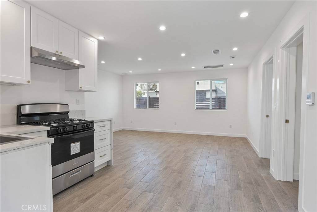 North Hollywood, CA 91601,5336 Cleon AVE #2