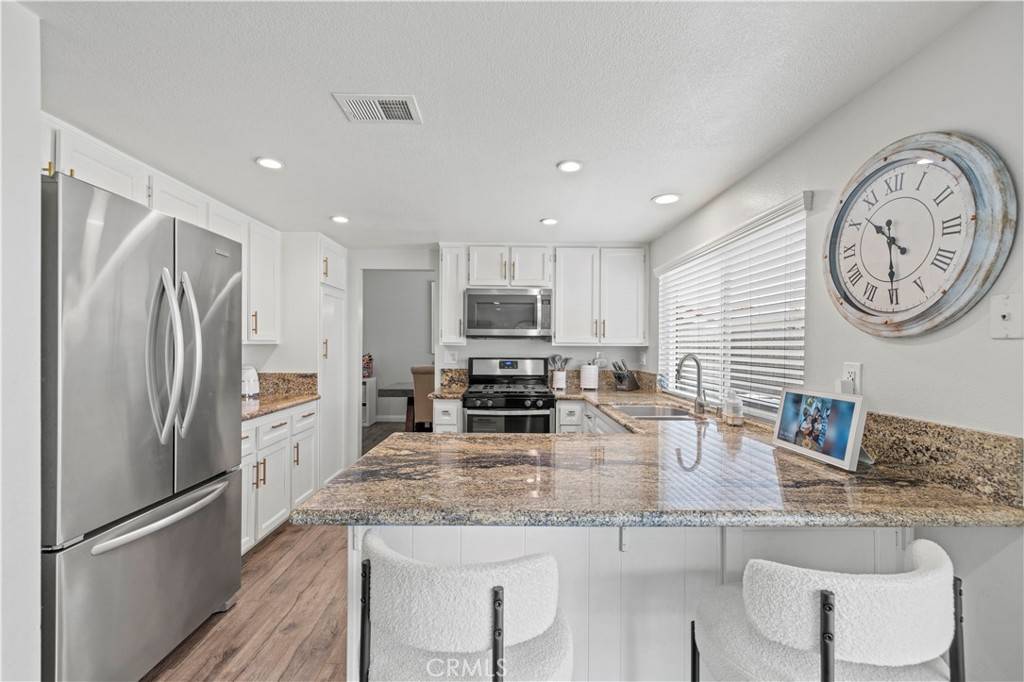 Castaic, CA 91384,28032 Nantucket ST