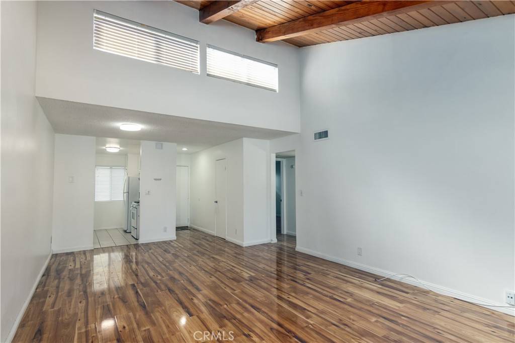Winnetka, CA 91306,20134 Leadwell ST #337