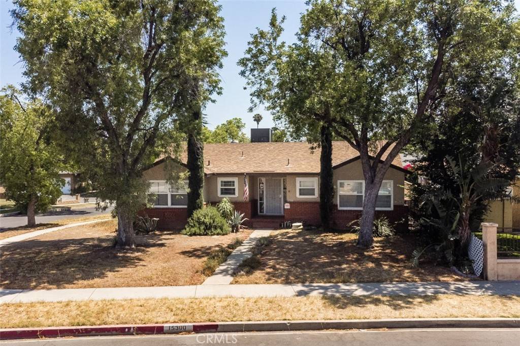 San Fernando, CA 91345,15300 Mayall ST
