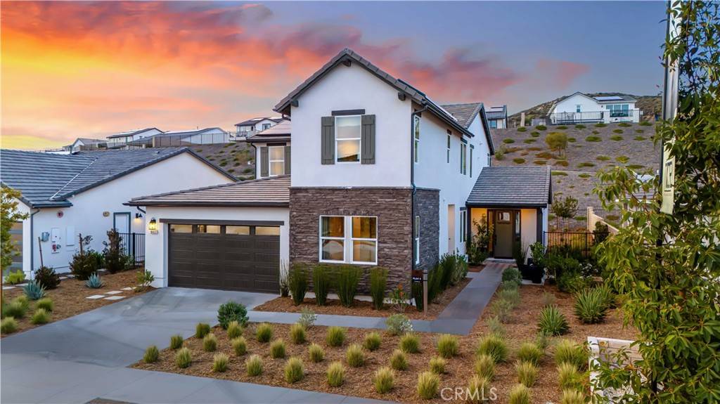 Castaic, CA 91384,30110 Crestline Court