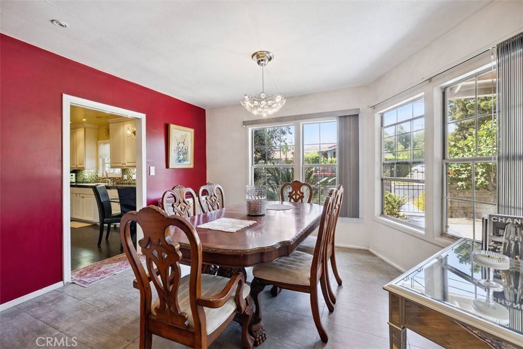 Woodland Hills, CA 91367,5800 Winnetka AVE