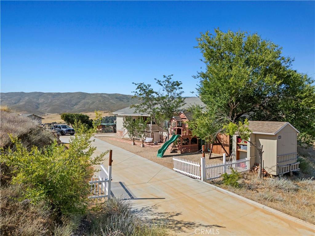 Leona Valley, CA 93551,8630 Penhaven LN