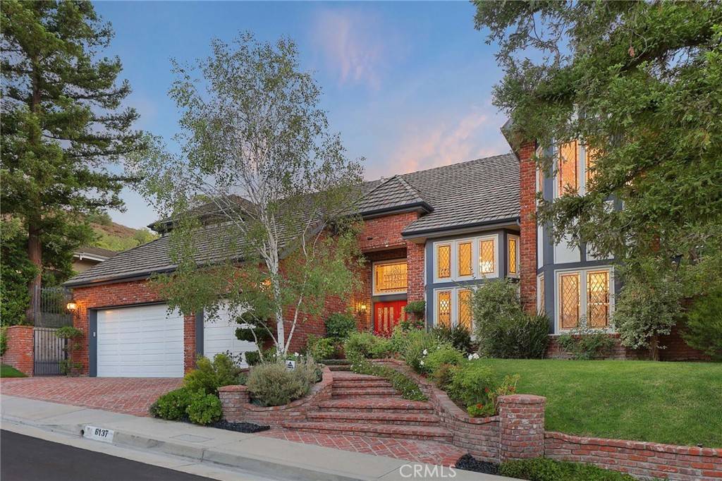 Woodland Hills, CA 91367,6137 Paseo La Vista