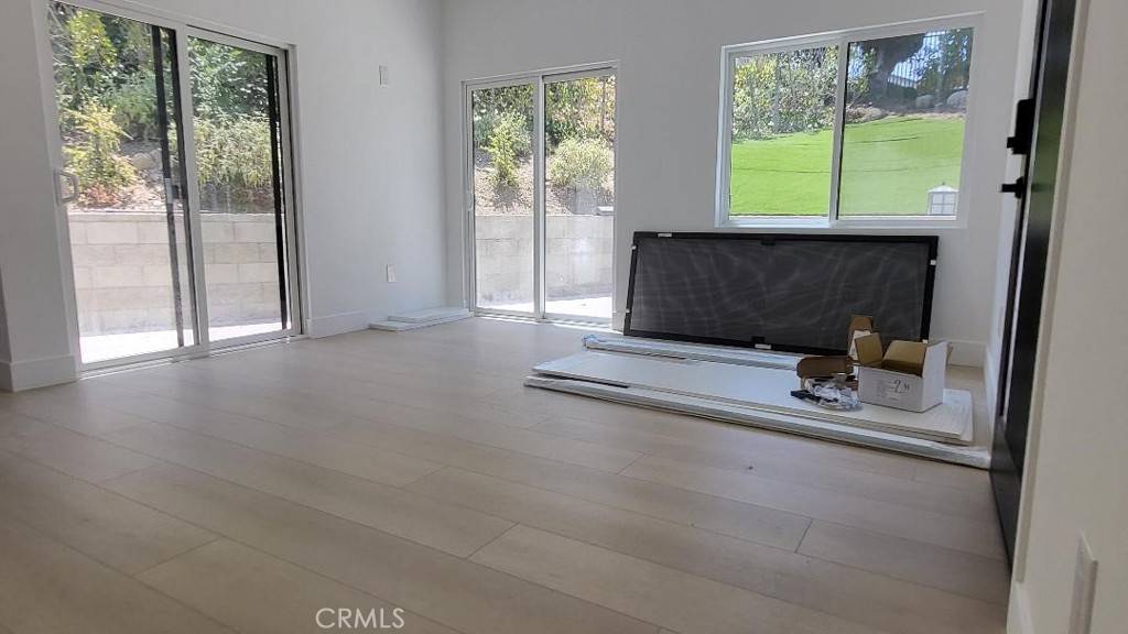 Woodland Hills, CA 91364,4602 Poe AVE