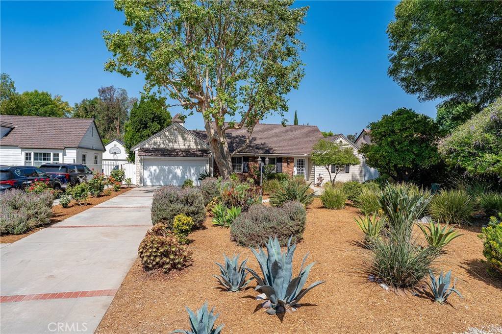 Van Nuys, CA 91411,6217 Orion AVE