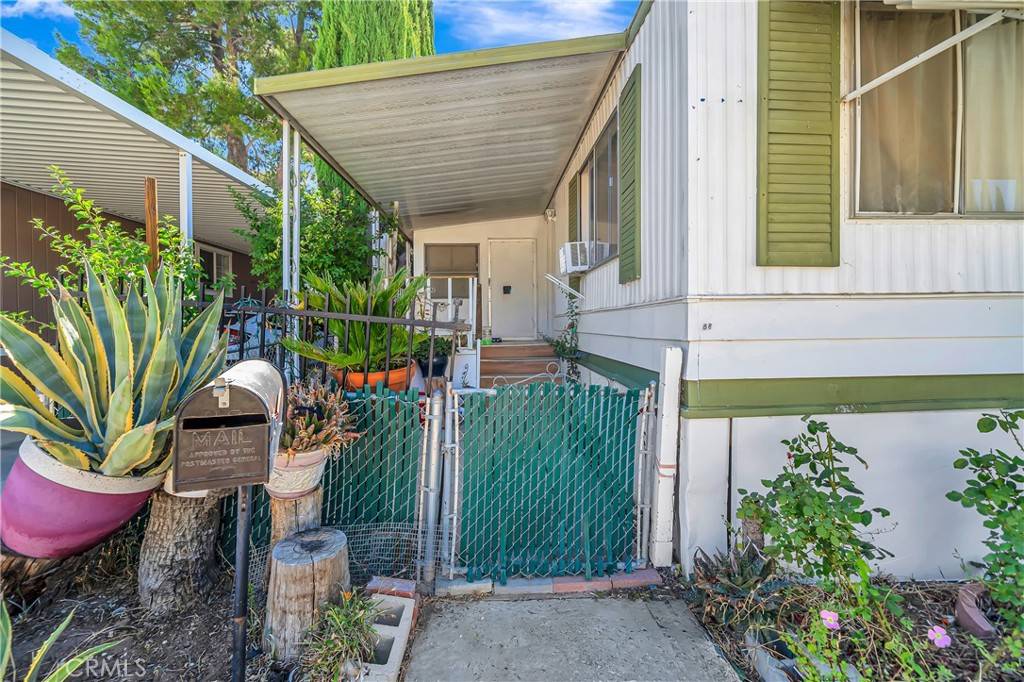Castaic, CA 91384,36200 Paradise Ranch Rd #88