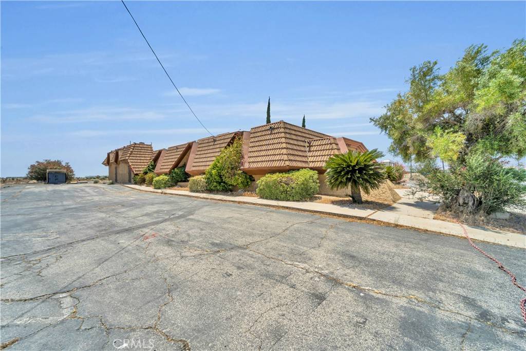 Palmdale, CA 93551,40420 10th ST W