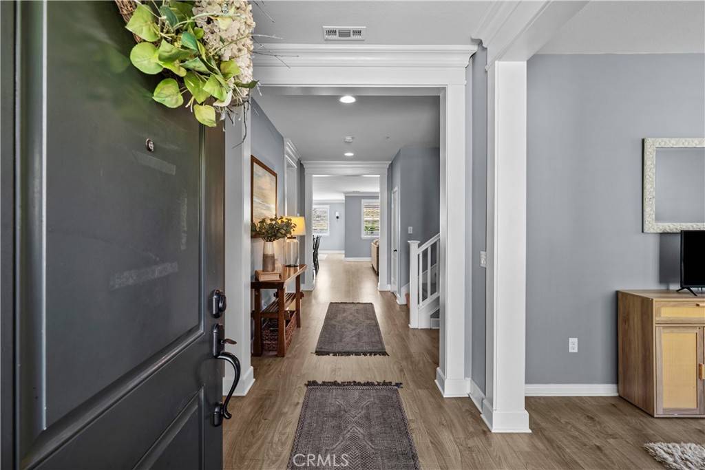 Saugus, CA 91350,28200 Nield CT