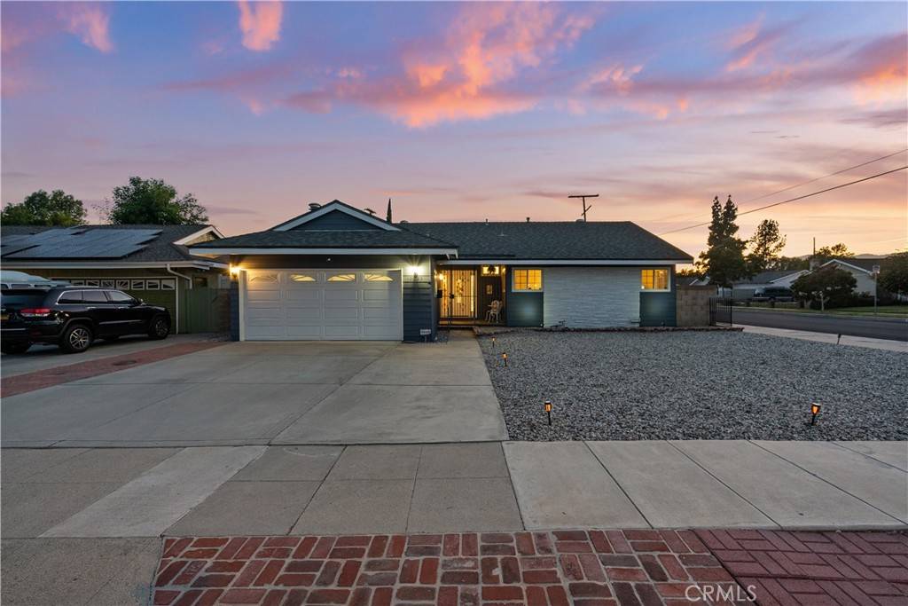 Granada Hills, CA 91344,10625 Valjean AVE