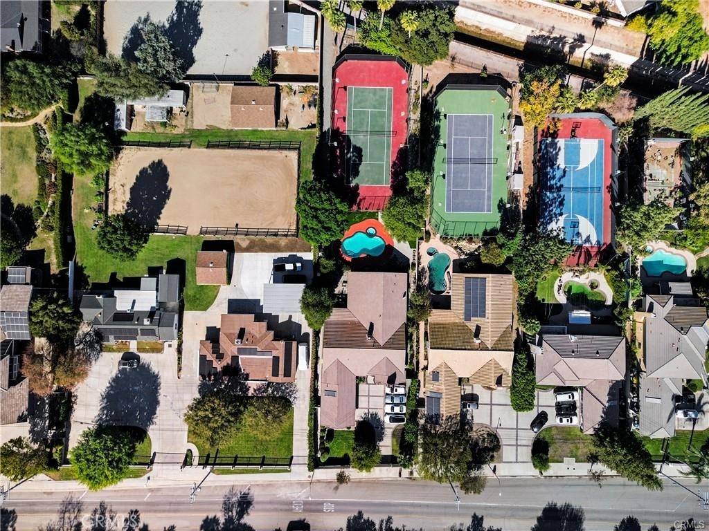 Chatsworth, CA 91311,22329 Plummer ST