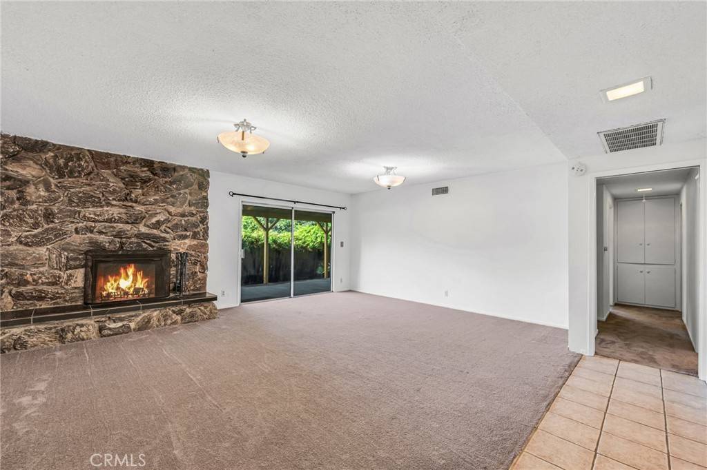 Valley Glen, CA 91405,13624 Vose ST