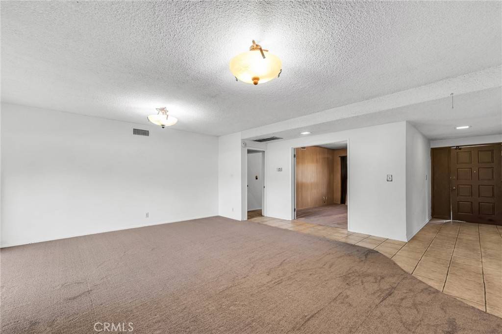 Valley Glen, CA 91405,13624 Vose ST