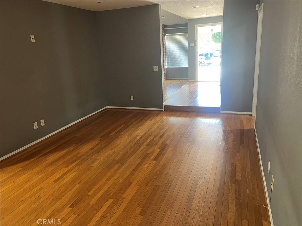 West Hills, CA 91304,7621 Sale AVE