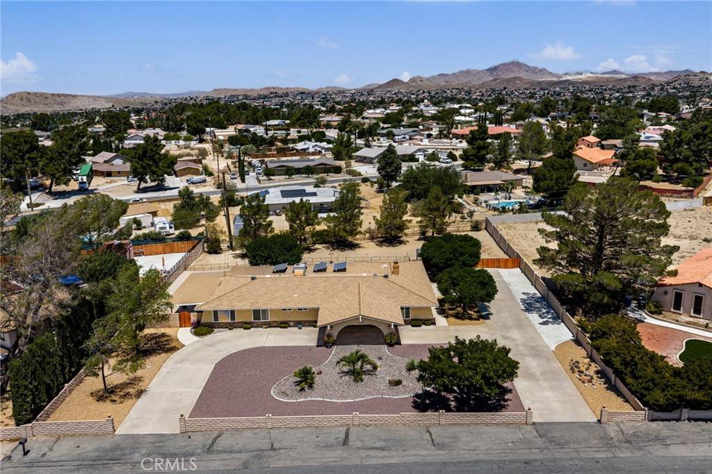 Apple Valley, CA 92307,19082 Tecumseh RD