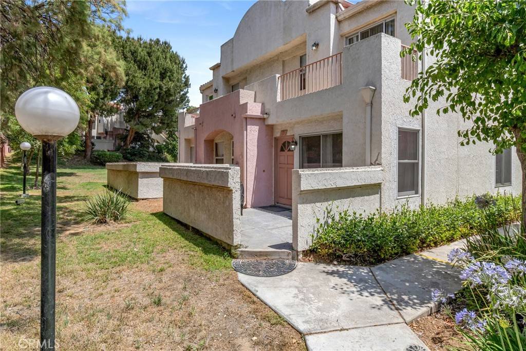 Pacoima, CA 91331,12411 Osborne ST #17