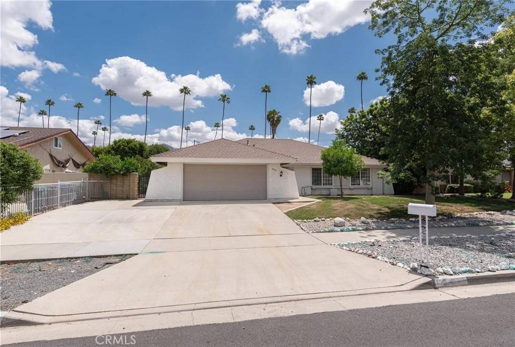 Riverside, CA 92507,4950 Via Campeche