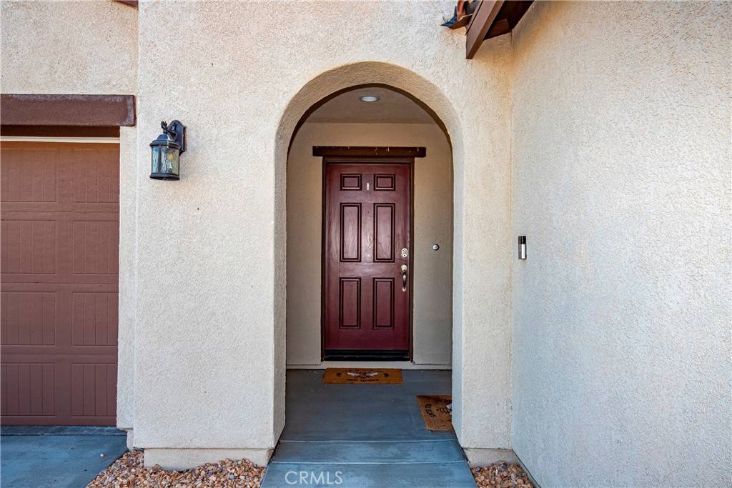 Victorville, CA 92392,13344 Hyacinth CT