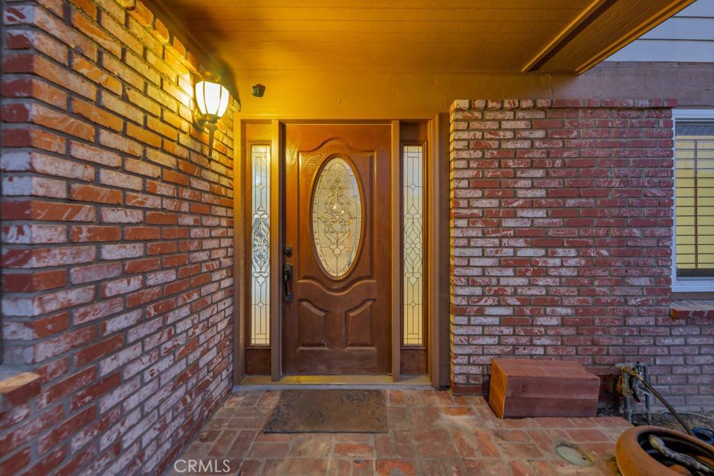 Newhall, CA 91321,18665 Pad CT