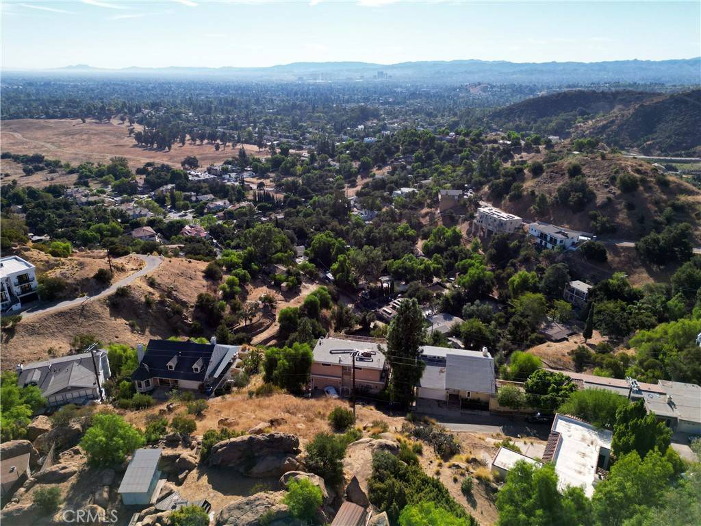 West Hills, CA 91307,8479 Hillcroft Drive