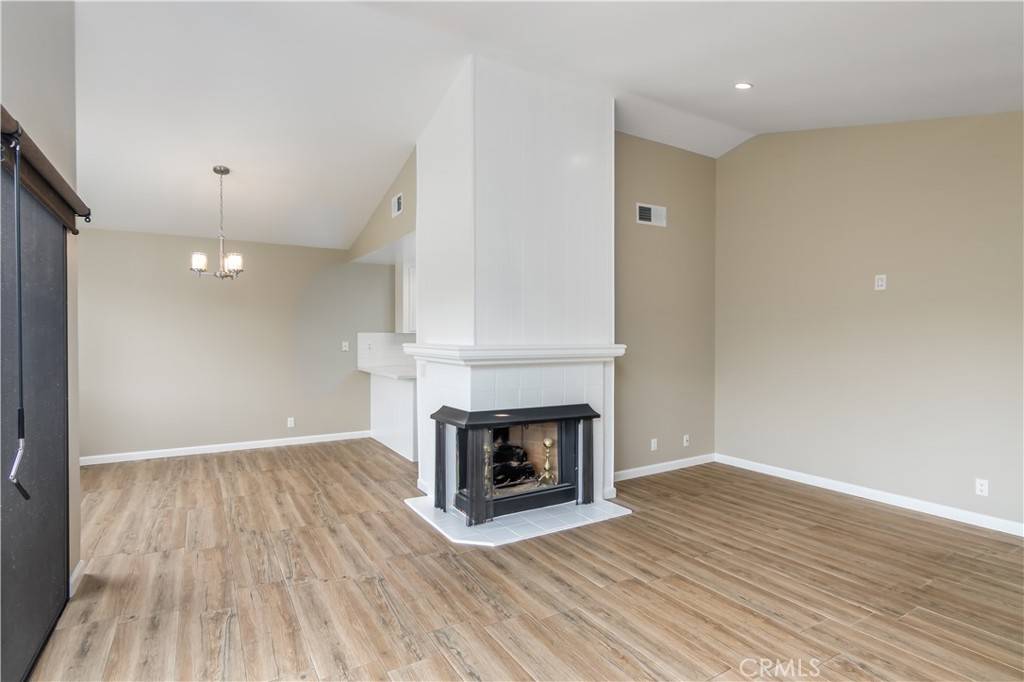 Oak Park, CA 91377,661 La Corona CT