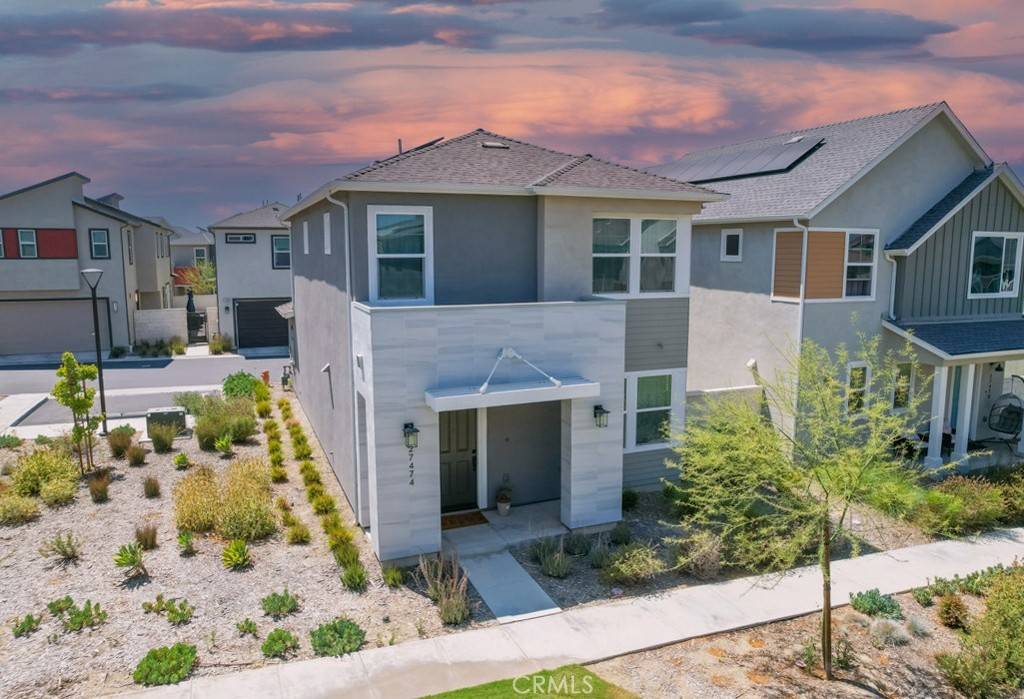 Valencia, CA 91381,27474 Quiet View PL