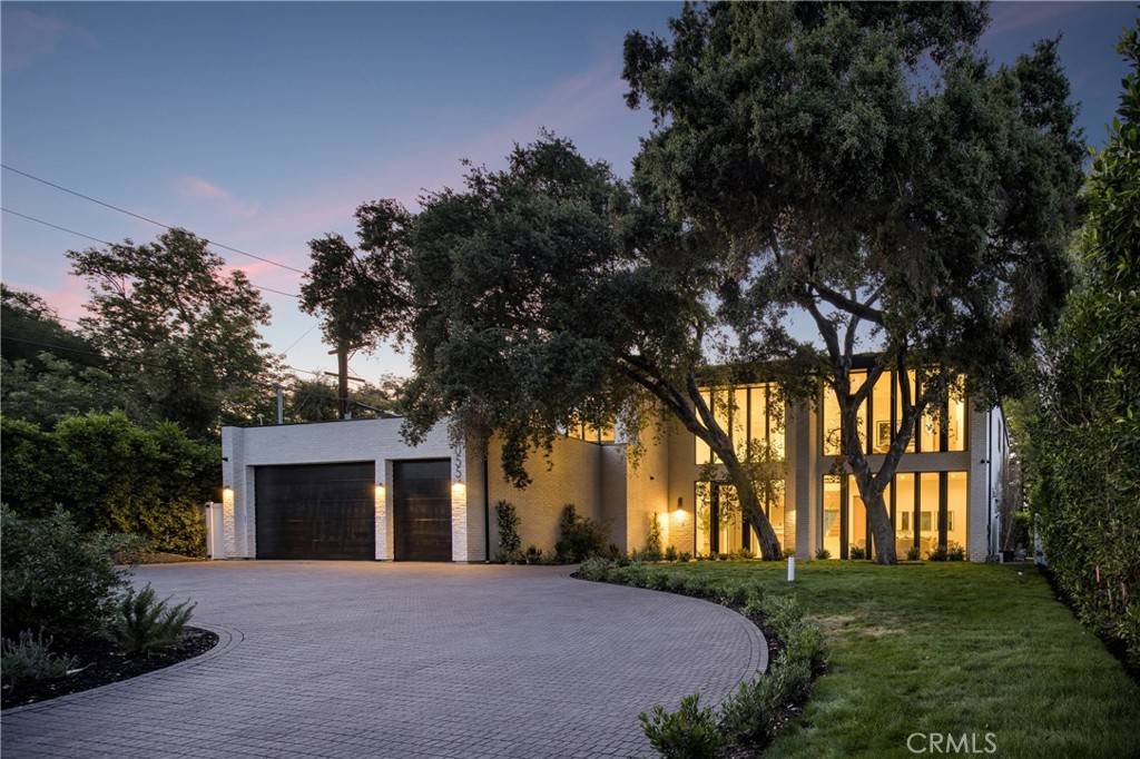 Encino, CA 91316,17055 Rancho ST