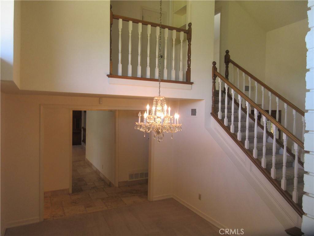 Porter Ranch, CA 91326,19456 Hiawatha ST