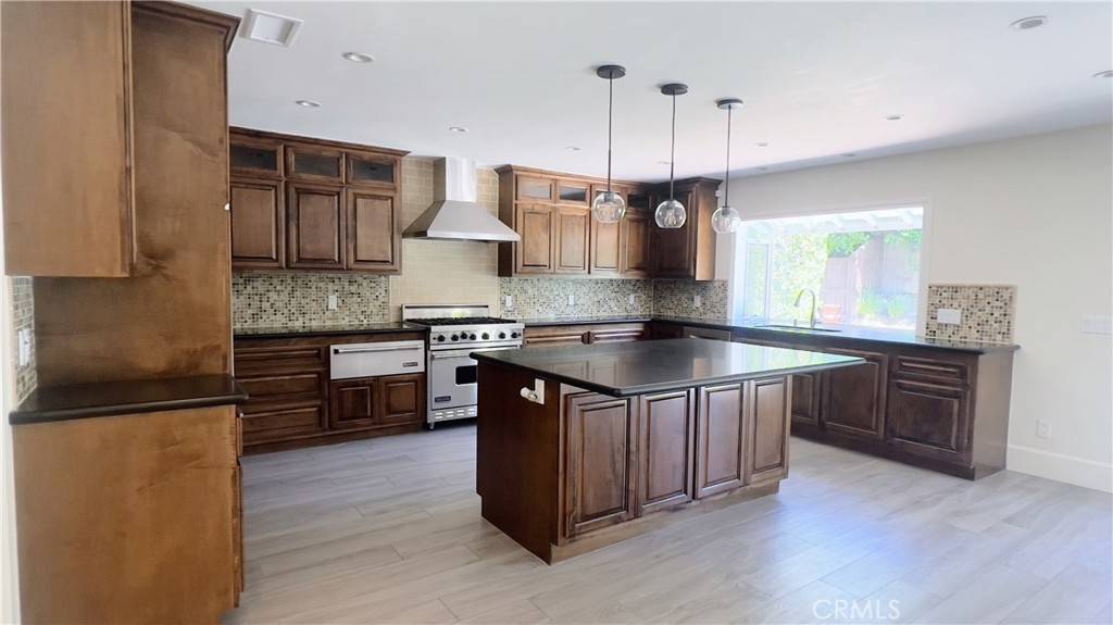 Westlake Village, CA 91361,32023 KINGSPARK CT