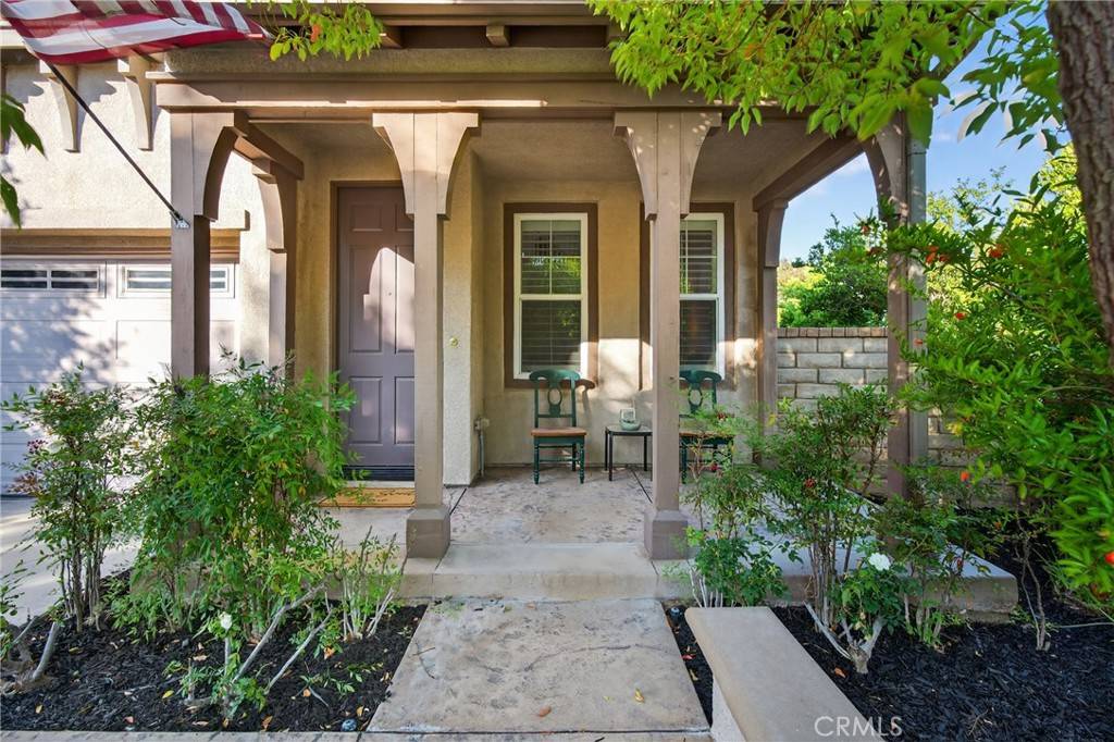 Valencia, CA 91381,26812 Peppertree DR