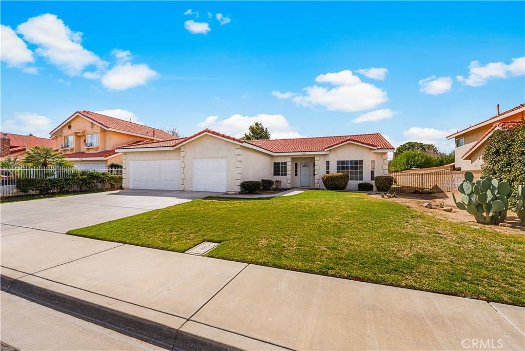 Lancaster, CA 93535,43453 Tali ST