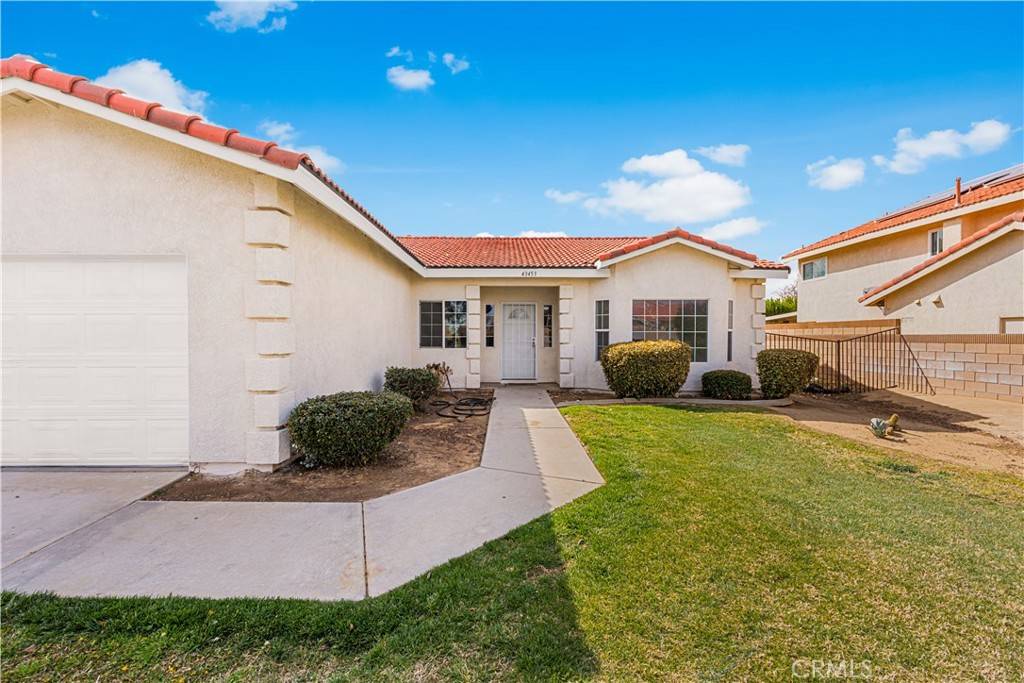 Lancaster, CA 93535,43453 Tali ST