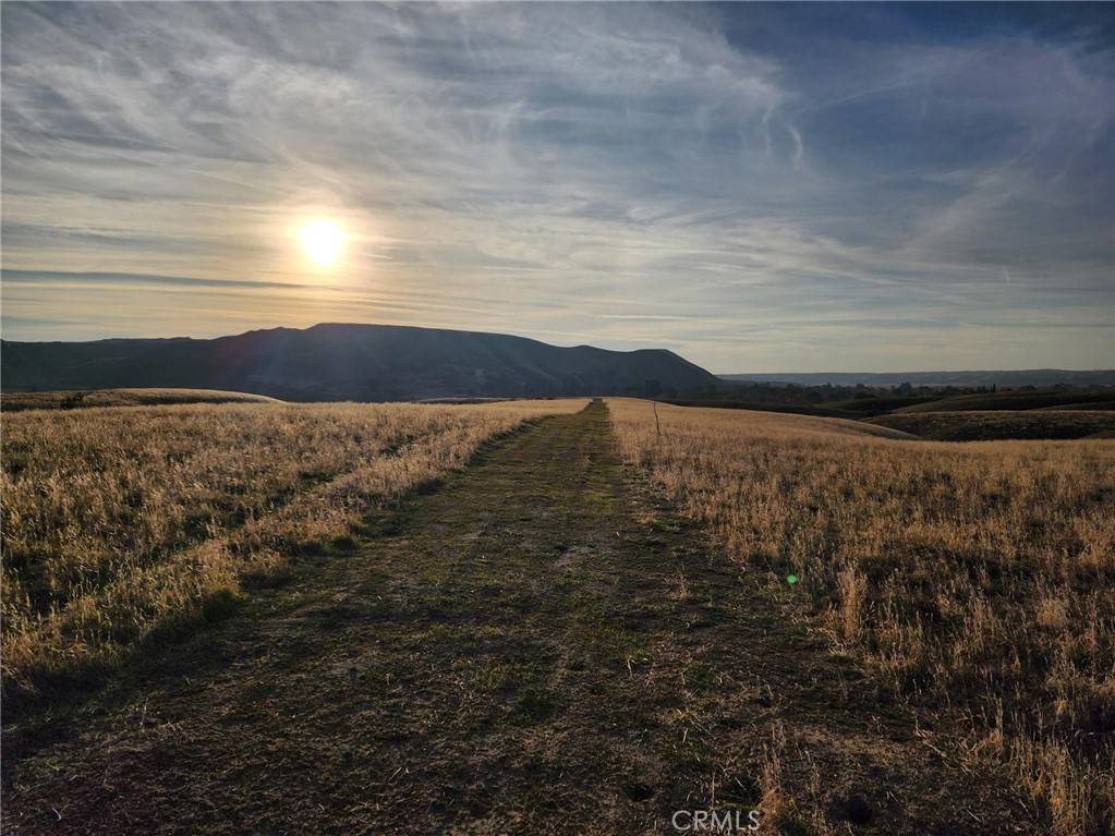 Bakersfield, CA 93308,13300 Round Mountain RD