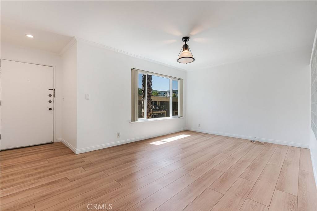 Studio City, CA 91602,11138 Aqua Vista ST #49