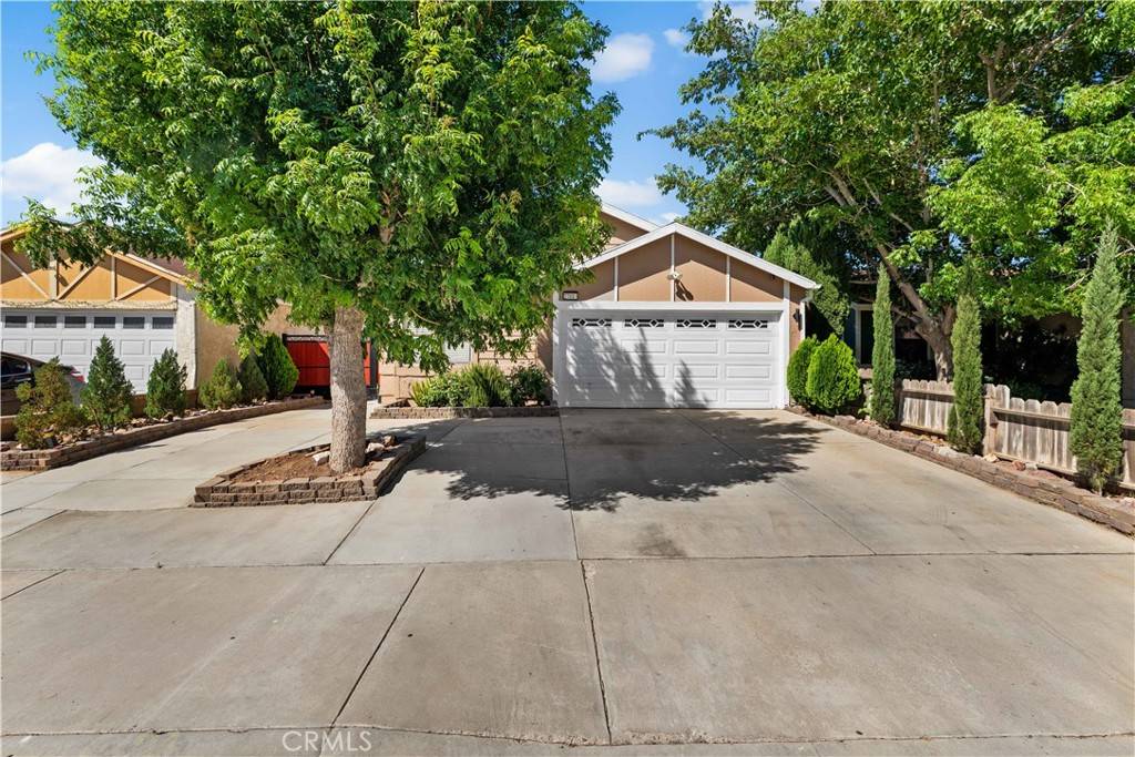 Palmdale, CA 93550,2701 Juniper DR