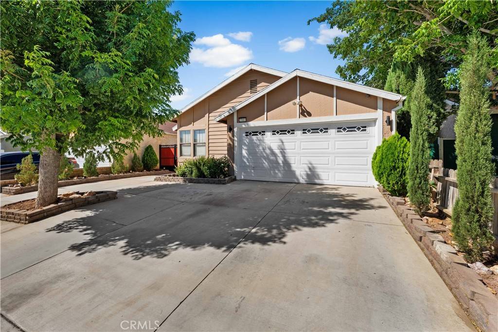 Palmdale, CA 93550,2701 Juniper DR