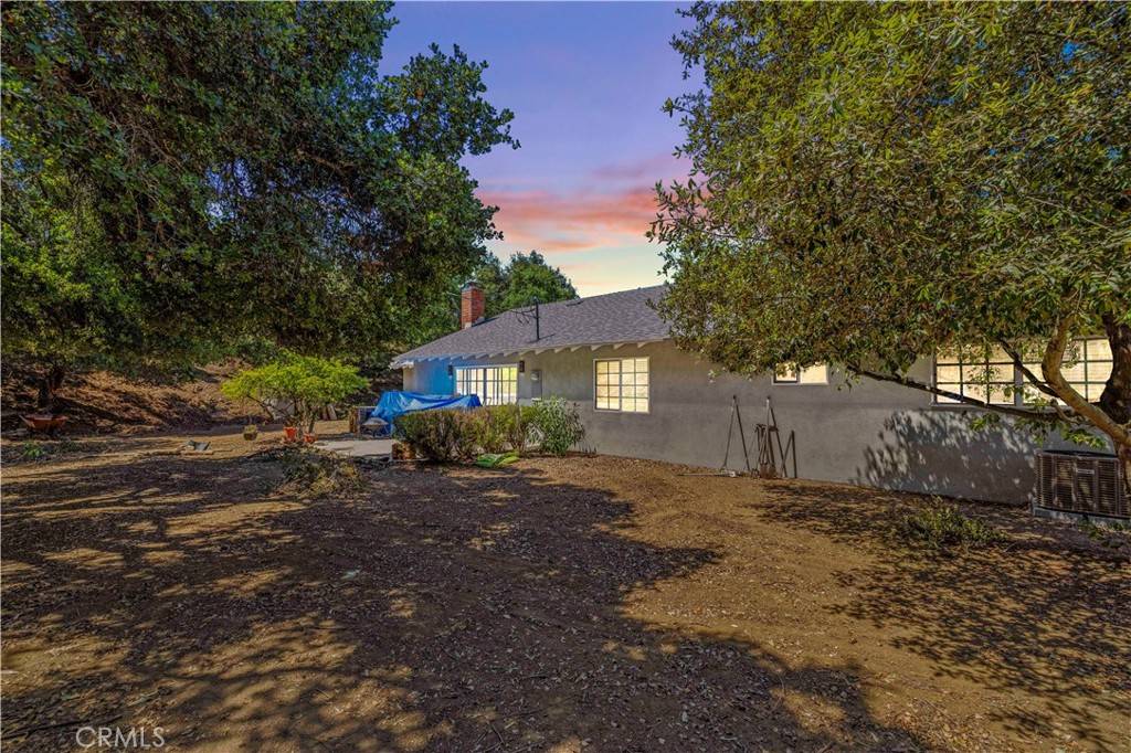 Thousand Oaks, CA 91362,3063 Darlington Drive