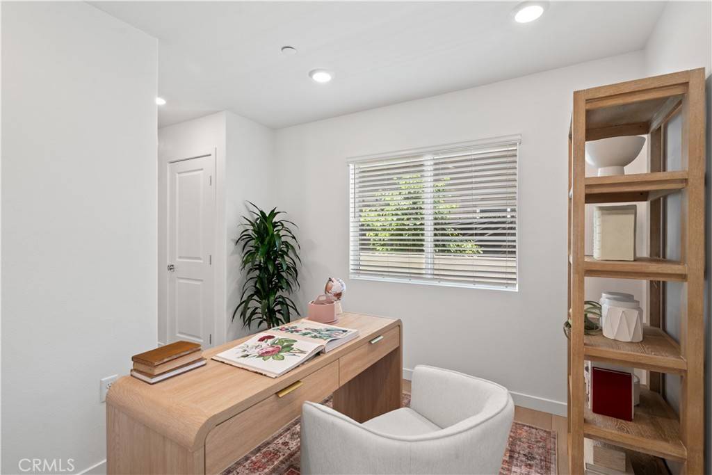 Pico Rivera, CA 90660,9341 Via Azul