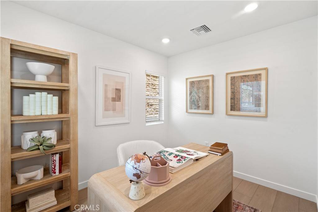 Pico Rivera, CA 90660,9341 Via Azul