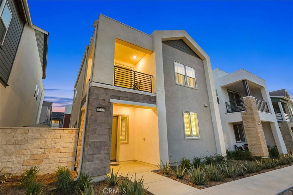 Valencia, CA 91381,27129 Purple Sage CT