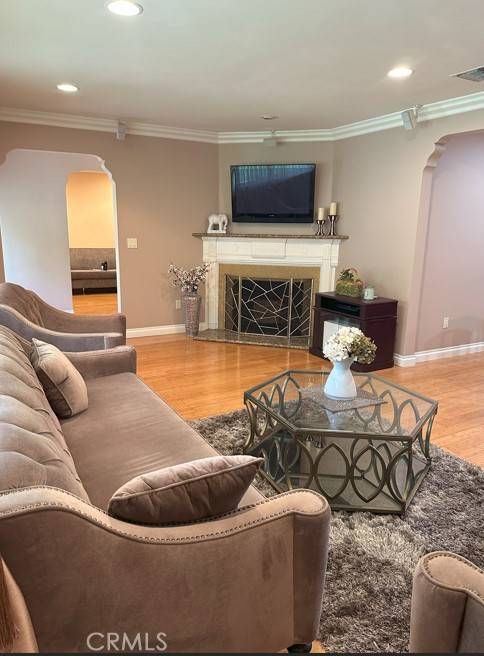 Glendale, CA 91201,1982 Rangeview DR