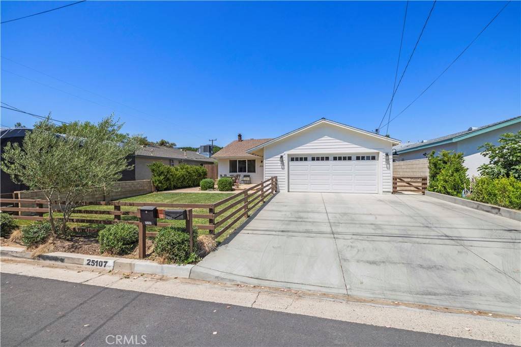 Newhall, CA 91321,25107 Atwood BLVD