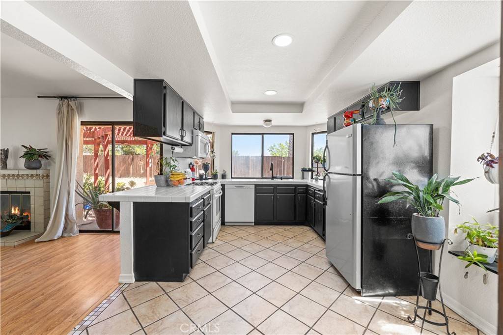 Palmdale, CA 93551,4761 Avenida Vista Verde