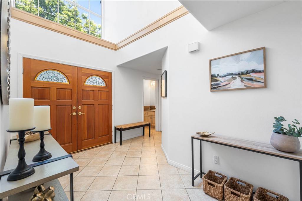 Newbury Park, CA 91320,7 Greenmeadow DR